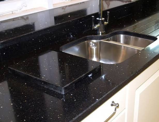 2427a0b9d3a9c0cd70c62e99293570de