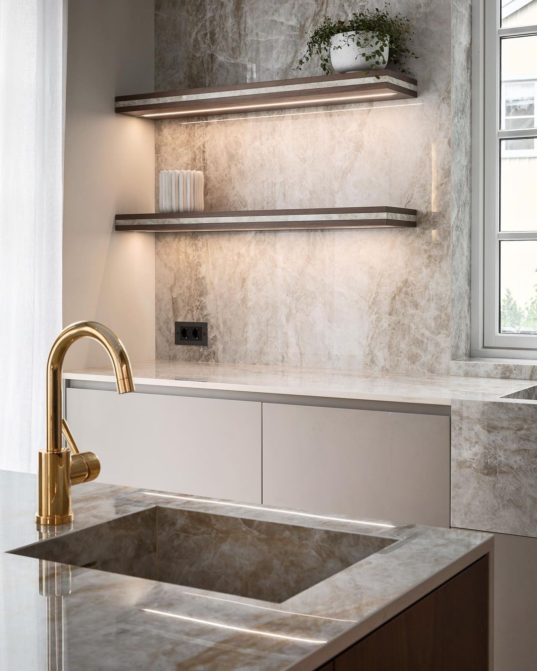 9cbbe365650e3025a324587c7667cfd3